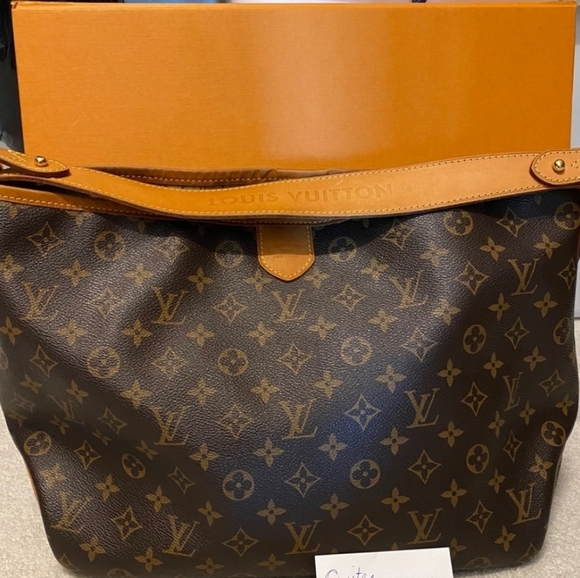 Louis Vuitton Handbags - Authentic Louis Vuitton Delightful PM size
